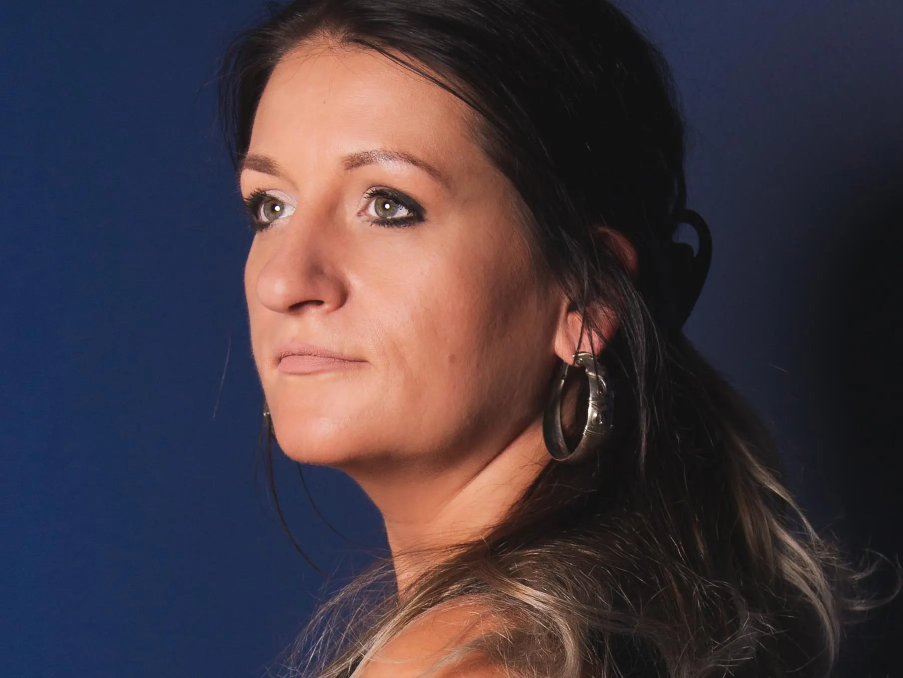 MelaniaGold image 1